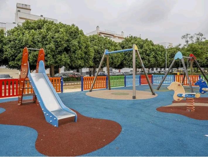 Apartamento Con Patio Y Piscina Cerca De Sevilla La Algaba Kültér fotó