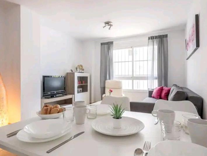 Apartamento Con Patio Y Piscina Cerca De Sevilla La Algaba Kültér fotó